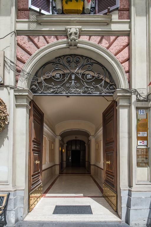 B&B A Picture Of Roma Eksteriør bilde